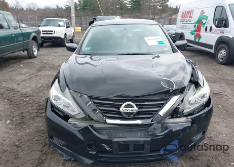 2016 Nissan Altima 2.5/2.5 S/2.5 Sl/2.5 Sr/2.5 Sv z USA, uszkodzony, nr VIN 1N4AL3AP2GC199107